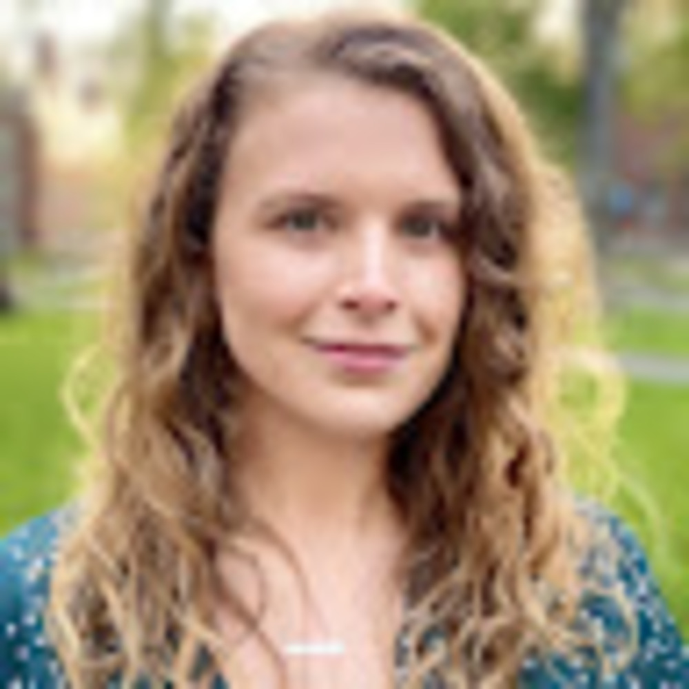 Meet your Posher, Isabel